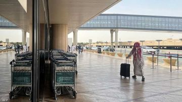 إدانات دولية واسعة للهجوم الحوثي على مطار الملك خالد بالرياض إدانات دولية واسعة للهجوم الحوثي على مطار الملك خالد بالرياض