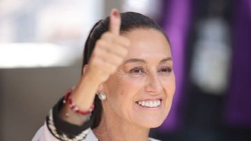 رئيسة المكسيك تنصح السفير الأمريكي باحترام القوانين المحلية