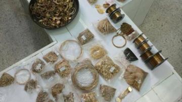 قضية شبكة تنشط في تجارة المصوغ: الاحتفاظ بـ6 متهمين جدد قضية شبكة تنشط في تجارة المصوغ: الاحتفاظ بـ6 متهمين جدد