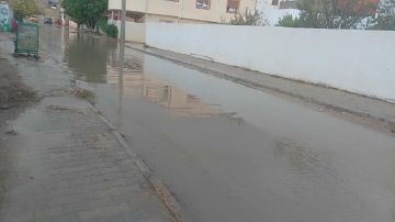 جندوبة.. أمطار غزيرة تغرق شوارع المدينة جندوبة.. أمطار غزيرة تغرق شوارع المدينة