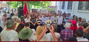 الأستاذ البجاوي يدعو إلى تطويق الخلافات في عائلة الدساترة: أليس بيننا حكماء؟ الأستاذ البجاوي يدعو إلى تطويق الخلافات في عائلة الدساترة: أليس بيننا حكماء؟
