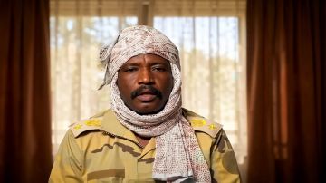 الجيش السوداني يعلن انشقاق 7 ضباط عن قوات الدعم السريع الجيش السوداني يعلن انشقاق 7 ضباط عن قوات الدعم السريع