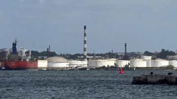 قتلى وجرحى في اشتباك مسلح بين زورق امريكي وحرس الحدود الكوبي قتلى وجرحى في اشتباك مسلح بين زورق امريكي وحرس الحدود الكوبي