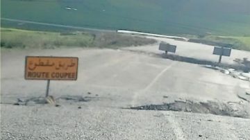 بنزرت.. انزلاق أرضي بالطريق الجهوية 64 الرابطة بين منطقتي دريد وبازينة بجومين بنزرت.. انزلاق أرضي بالطريق الجهوية 64 الرابطة بين منطقتي دريد وبازينة بجومين