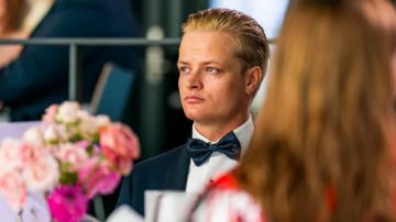 تمديد اعتقال نجل ولية عهد النرويج المتهم بالاغتصاب