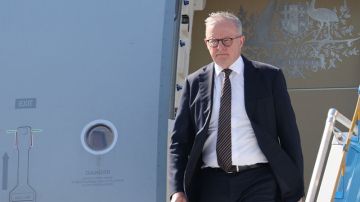 إعلام أسترالي: إجلاء رئيس الوزراء من منزله بسبب تهديد أمني إعلام أسترالي: إجلاء رئيس الوزراء من منزله بسبب تهديد أمني