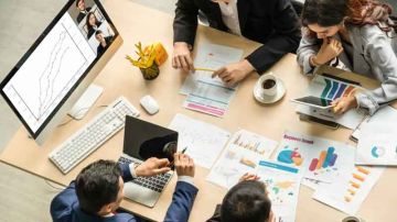 من زاوية أخرى ...متى تغيرالجمعيات والمؤسسات العمومية طرقها الإتصالية؟