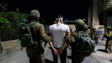 اعتقال أكثر من 100 فلسطيني منذ بداية رمضان