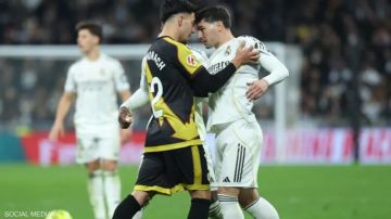 مشادة وتدافع بالايدي  بين نجمي منتخب المغرب في لاليغا الاسبانية