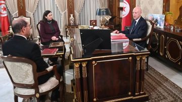 رئيس الدولة يدعو الى الاسراع في إنجاز أحياء سكنية جديدة في كامل أنحاء الجمهورية