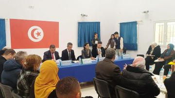 بنزرت.. الوالي يؤكد على حرص جميع المصالح الجهوية والمحلية على حسن التفاعل والتواصل مع مجمل مشاغل ومطالب المجلس المحلي