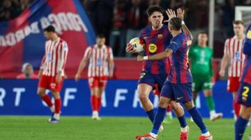 رغم فوزه بثلاثية.. برشلونة يفشل في بلوغ نهائي كأس اسبانيا 