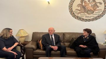 رئيس الجمهورية يقدم التعازي لعائلة العميد الراحل الصادق بلعيد