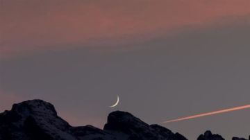 معهد الفلك المصري يعلن موعد عيد الفطر فلكيا