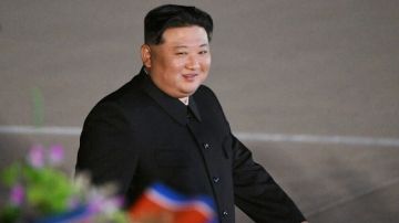 إعادة انتخاب كيم رئيسا لكوريا الشمالية إعادة انتخاب كيم رئيسا لكوريا الشمالية