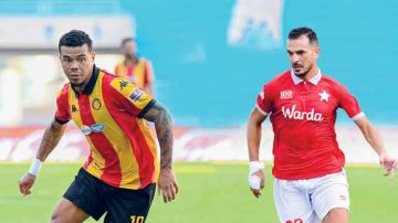 كلاسيكو البطولة:النجم الساحلي يجدد التمسك بطاقم تحكيم أجنبي