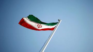 إيران تعتقل 10 أجانب بتهمة التجسس