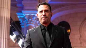 ظافر العابدين يحصد جائزة أفضل مخرج بمهرجان مانشستر السينمائي