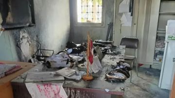 اضرام النار في مكاتب ادارية بمعهد منزل جميل والامن يحتفظ بثلاثة تلاميذ