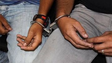 بلطة بوعوان .. الإيقاع بمروجي مخدرات 