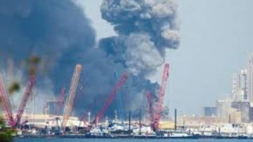 البحرين: اندلاع حريق بسبب استهداف إيراني لمنشأة في المعامير