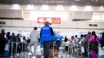 المنظمة الدولية للهجرة بتونس ترافق 1760 مهاجرا عائدا إلى بلده الأصلي