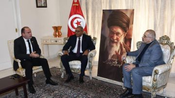 لتأدية واجب العزاء: شخصيات وقوى وطنية تتوافد على سفارة إيران