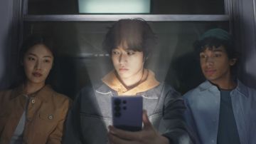 وداعا للمتطفلين: كيف أعادت سامسونج تعريف خصوصية الشاشات؟ وداعا للمتطفلين: كيف أعادت سامسونج تعريف خصوصية الشاشات؟