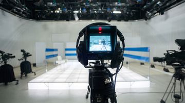 تستعد لاطلاق قناتها الرياضية ...ماذا أعدت التلفزة التونسية لانجاح هذا المشروع ؟ تستعد لاطلاق قناتها الرياضية ...ماذا أعدت التلفزة التونسية لانجاح هذا المشروع ؟