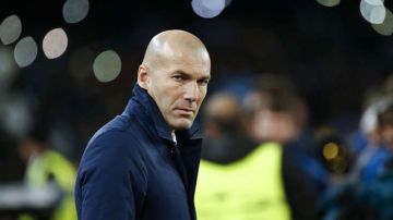 لو باريسيان: زين الدين زيدان وافق رسميا على تدريب المنتخب الفرنسي