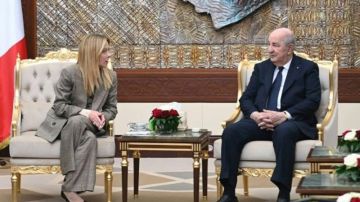 ميلوني تعلن التعاون مع الجزائر لتعزيز واردات الغاز إلى إيطاليا