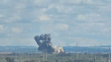 إيران تطلق 4 دفعات صاروخية نحو إسرائيل وسط إنذارات متتالية في تل أبيب والجليل