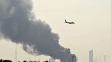 هجمات بصواريخ ومسيرات تستهدف السعودية والإمارات وسلطنة عمان