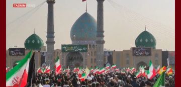 قم: حضور كبير لبيعة مجتبى خامنئي (فيديو)