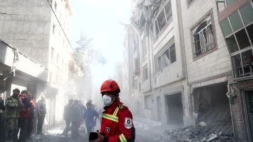 غارات على مطار مهر آباد في طهران ومنشأة بتروكيماويات في تبريز غارات على مطار مهر آباد في طهران ومنشأة بتروكيماويات في تبريز