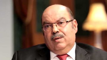 تأجيل محاكمة الطيب راشد إلى 23 مارس تأجيل محاكمة الطيب راشد إلى 23 مارس