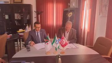 قفصة .. توقيع اتفاقية تعاون بين جامعة قفصة وجامعة ورقلة الجزائرية