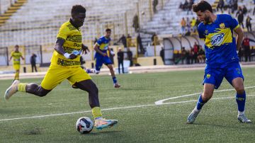 الرابطة الأولى: ود منتظر اليوم بين النادي البنزرتي وشبيبة العمران الرابطة الأولى: ود منتظر اليوم بين النادي البنزرتي وشبيبة العمران