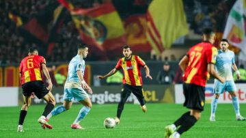 بعد هزيمة الأهلي في رادس .. اتهامات و بكائيات بسبب التحكيم