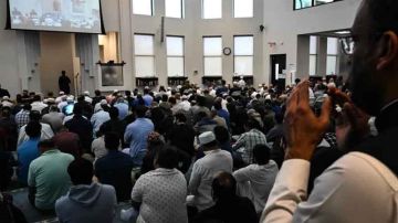 عضو بالكونغرس يدعو لترحيل المسلمين ويثير غضبا واسعا