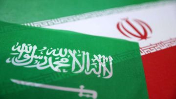 السعودية تأمر الملحق العسكري الإيراني وموظفين بالسفارة بمغادرة البلاد