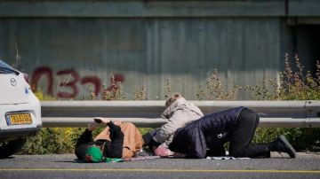 إعلام عبري.. اكثر من 3 ملايين مستوطن تحت النار ولا مكان يهربون إليه إعلام عبري.. اكثر من 3 ملايين مستوطن تحت النار ولا مكان يهربون إليه