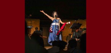 ليالي رمضان بالمكنين: سهرة الأحد مع لبنى نعمان (ومضة من جينيريك الخطيفة)