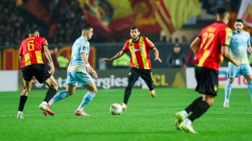 الأهلي المصري يحتج على قرار الكاف و يطلب مواجهة الترجي الرياضي أمام جماهيره