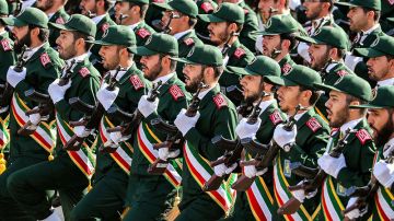 الحرس الثوري يعلن إسقاط رادارات أمريكية في الإمارات والأردن وقطر الحرس الثوري يعلن إسقاط رادارات أمريكية في الإمارات والأردن وقطر