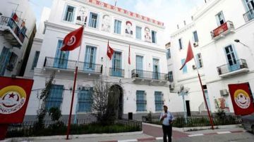 جدل حول الشرعية سبق انعقاده ...هل تعصف الطعون بمؤتمــر الاتـحاد؟