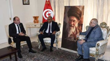 لتأدية واجب العزاء ..شخصيات وقوى وطنية تتوافد على سفارة إيران