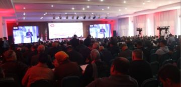 من يستهدف اتحاد الشغل يغامر باستقرار تونس من يستهدف اتحاد الشغل يغامر باستقرار تونس