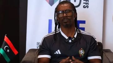 أليو سيسيه يغادر المنتخب الليبي برسالة قلبية