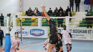 بطولة الكرة الطائرة: برنامج مواجهات اليوم من الدور نصف النهائي